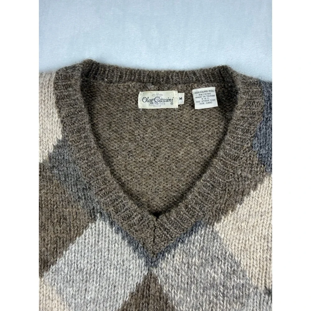 VTG Oleg Cassini Icelandic Wool Sweater Men Brown Argyle Taiwan Preppy Y2K 90s